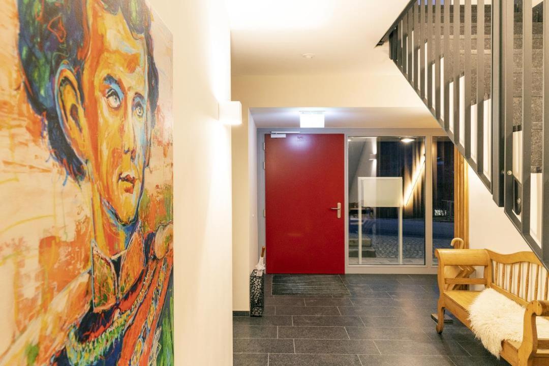 Friedenshoehe In Apartment
